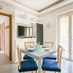 Apartment Casa Norb - With Private Parking *