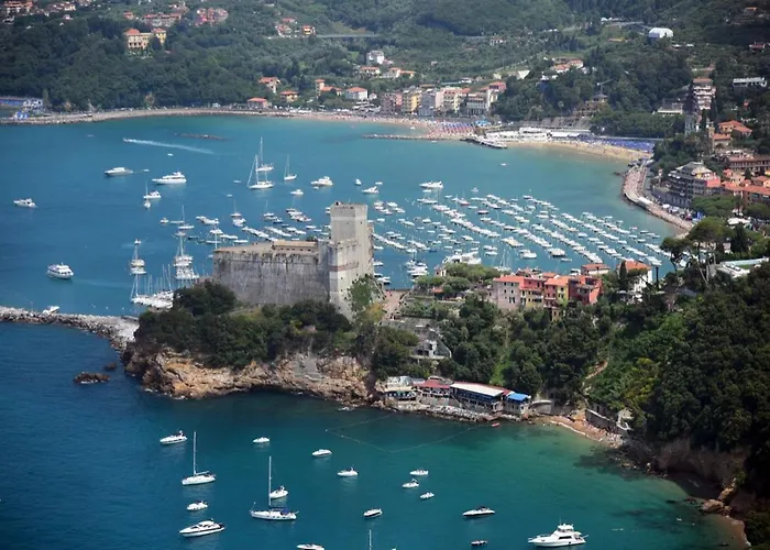 Casa Norb - With Private Parking * Lerici